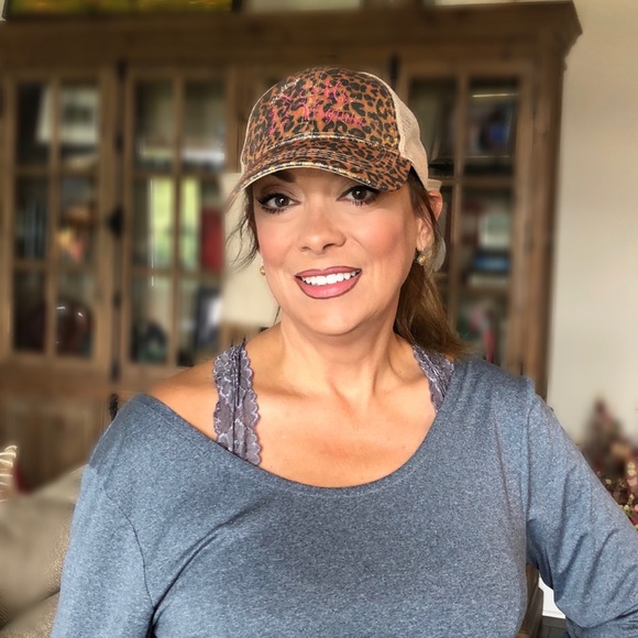 Meet your Posher, Angela - Picture 1 of 1